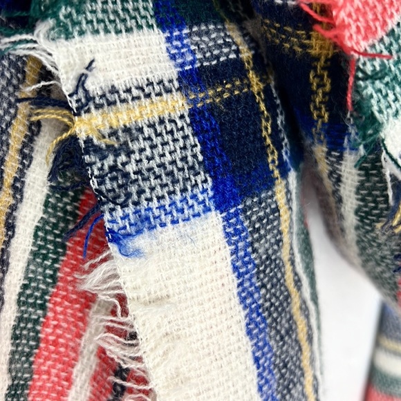 🧣Red Blue Green Plaid Large Raw Hem Scarf Shawl Wrap - Picture 4 of 10